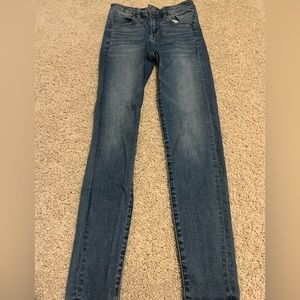 American Eagle skinny jeans